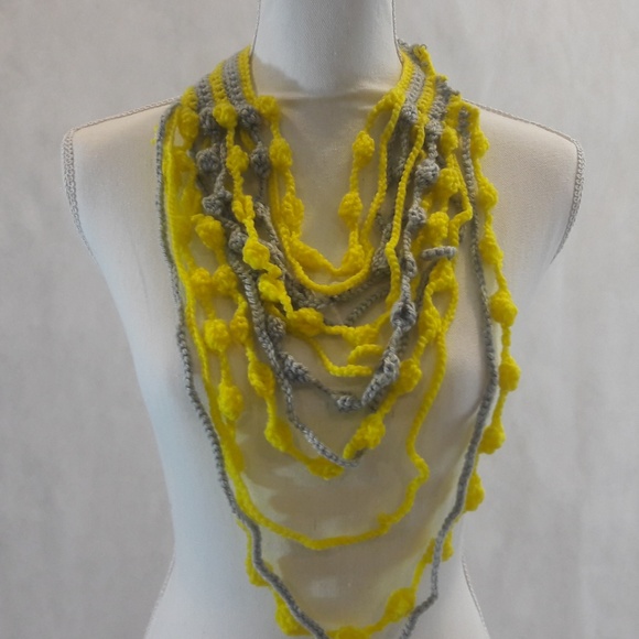 Maxi Collar,Necklace,handcrafted.layers - Picture 2 of 2